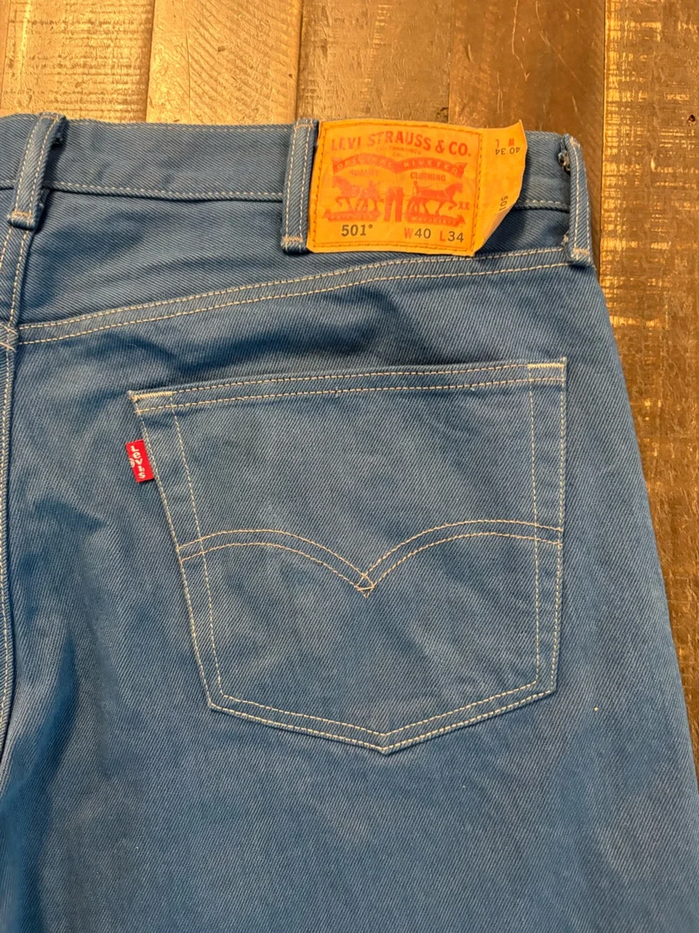 Levi’s 501 Original Fit Jeans Limited Edition W40 L34 Indigo Blue Button Fly Y2K